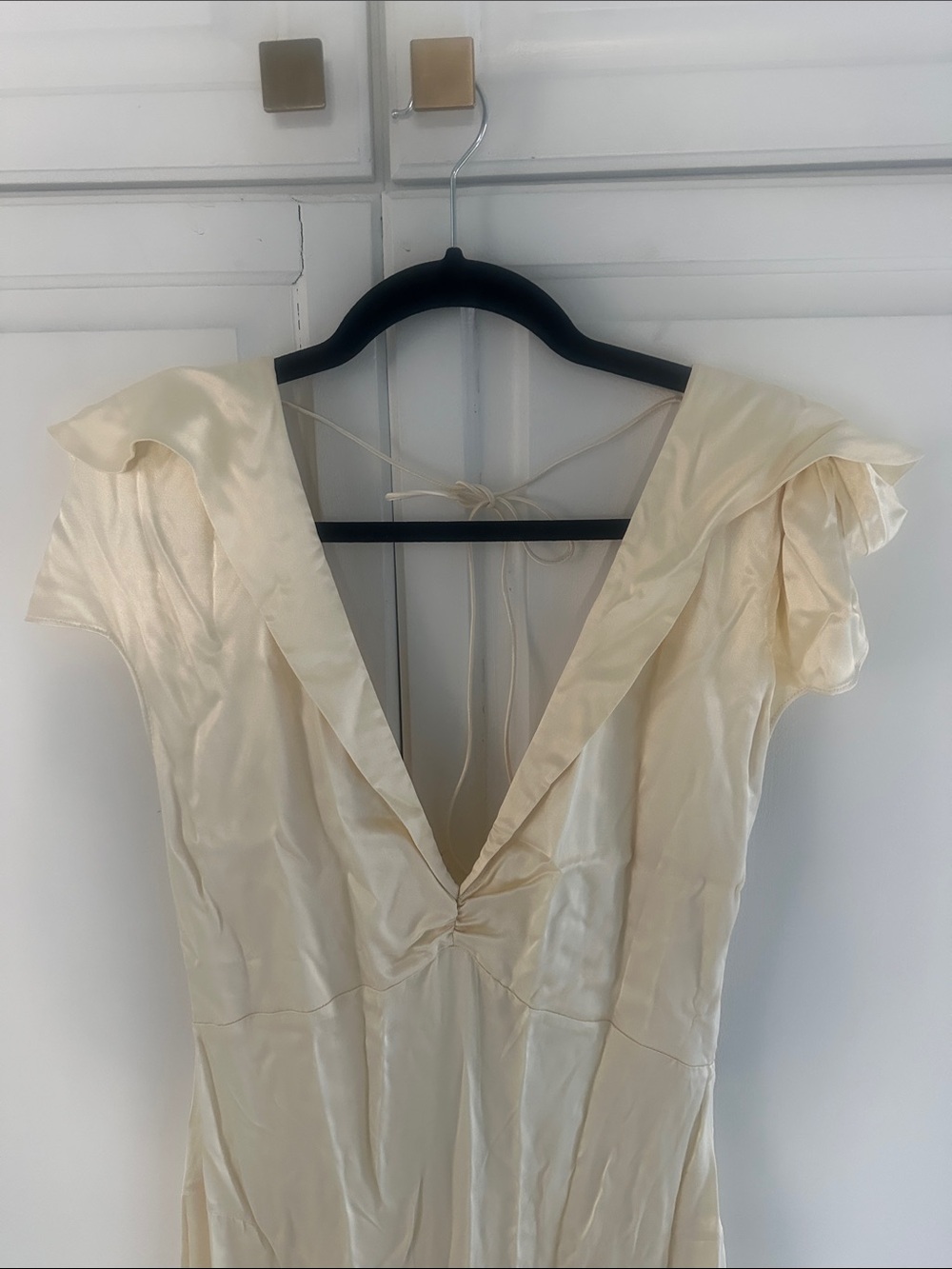 Belski Ivory Evelynn Satin V-Neck Maxi Dress - Picture 2 of 5